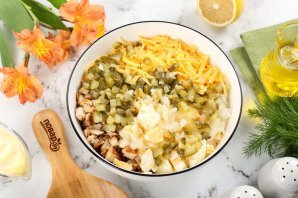 Салат "Гнездо" Салат "Гнездо"