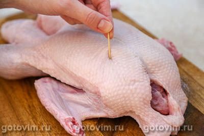 Утка в рукаве, запеченная в духовке в апельсиновой глазури