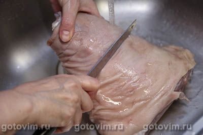 Рулет из рульки вареный в пленке (или пакете для запекания) Рулет из рульки вареный в пленке (или пакете для запекания)