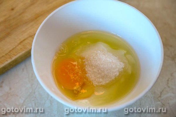 Слойки с творогом и нектаринами Слойки с творогом и нектаринами