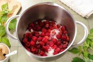 Варенье из малины 5-минутка