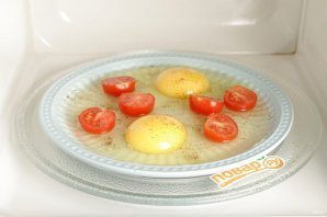 Глазунья в микроволновке