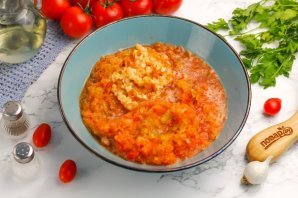 Аджика из помидоров и перца Аджика из помидоров и перца