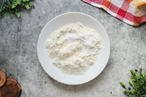 Клубничный пирог с пахтой