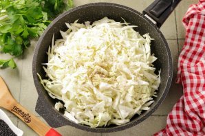 Быстрый пирог с капустой Быстрый пирог с капустой