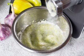 Икра кабачковая через мясорубку