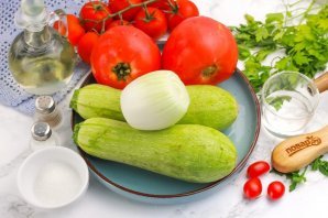 Икра кабачковая на сковороде