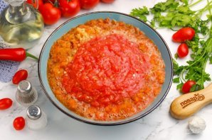 Аджика из помидоров и перца Аджика из помидоров и перца