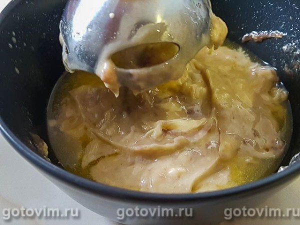 Венский шницель с анчоусовым маслом и салатом Венский шницель с анчоусовым маслом и салатом