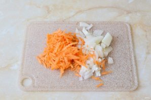 Рис с фаршем в мультиварке