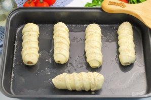 Сосиска в тесте в духовке