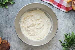 Клубничный пирог с пахтой