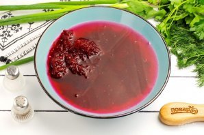 Холодник с колбасой