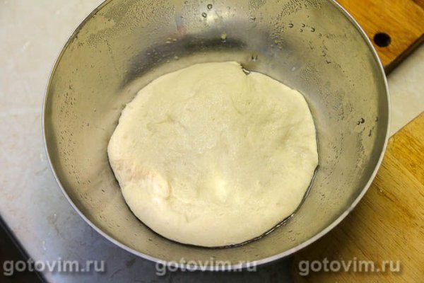 Лодочки пиде с овощами и скумбрией Лодочки пиде с овощами и скумбрией