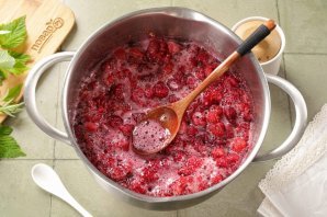 Варенье из малины 5-минутка