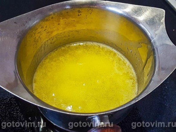 Венский шницель с анчоусовым маслом и салатом Венский шницель с анчоусовым маслом и салатом