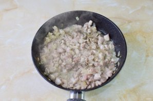 Блинчики с курицей и сыром