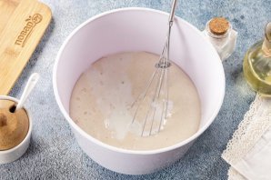 Дрожжевые оладушки на кефире