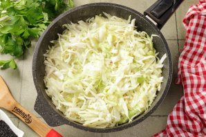 Быстрый пирог с капустой Быстрый пирог с капустой