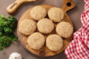 Котлеты из фарша с хлебом Котлеты из фарша с хлебом