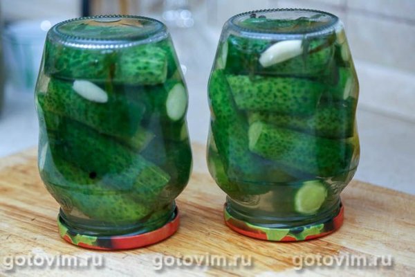 Маринованные огурцы с тархуном