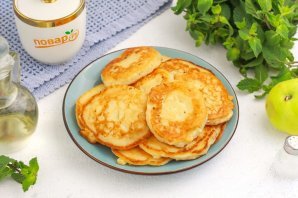 Яблочно-творожные оладьи