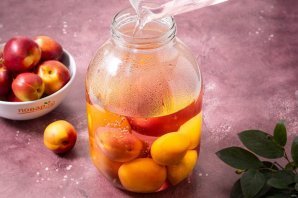 Компот из нектаринов
