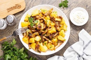 Картофель с вешенками Картофель с вешенками