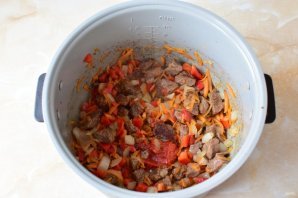 Говядина, тушеная в мультиварке