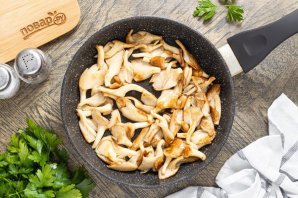 Картофель с вешенками Картофель с вешенками