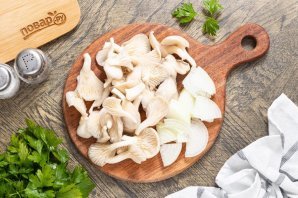 Картофель с вешенками Картофель с вешенками