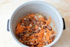 Говядина, тушеная в мультиварке