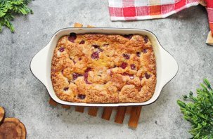 Пирог с малиной простой Пирог с малиной простой