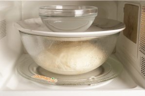 Дрожжевое тесто в микроволновке