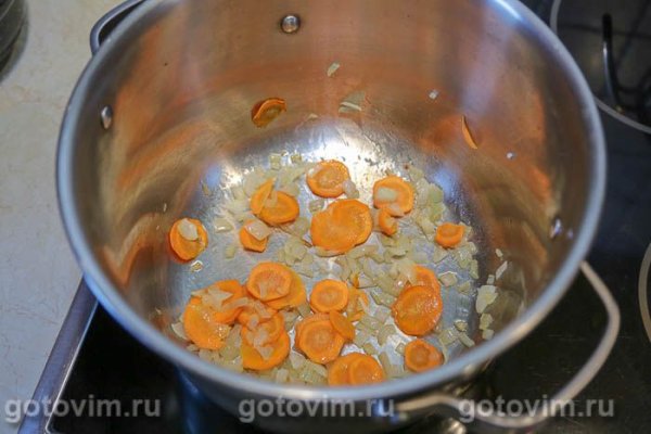 Грибной суп из лисичек с клецками