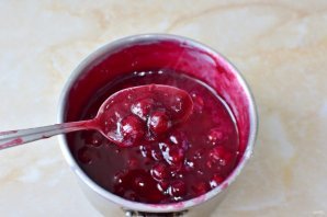 Торт "Молочная девочка" с вишней