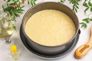 Творожный пирог с персиками