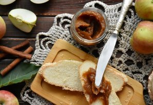 Яблочное масло со специями