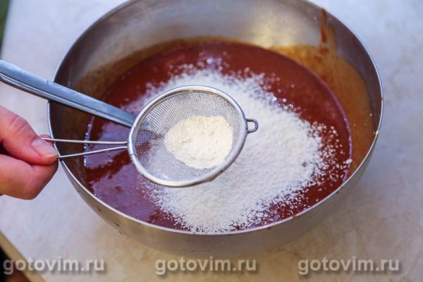 Печеночный торт с баклажанами и грецким орехами Печеночный торт с баклажанами и грецким орехами