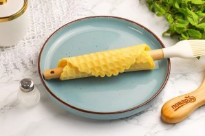 Вафельные трубочки в вафельнице