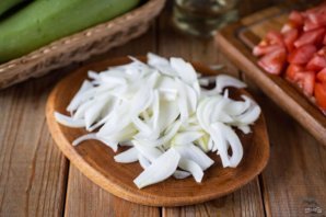 Икра кабачковая с помидорами Икра кабачковая с помидорами