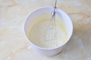 Торт "Молочная девочка" с вишней