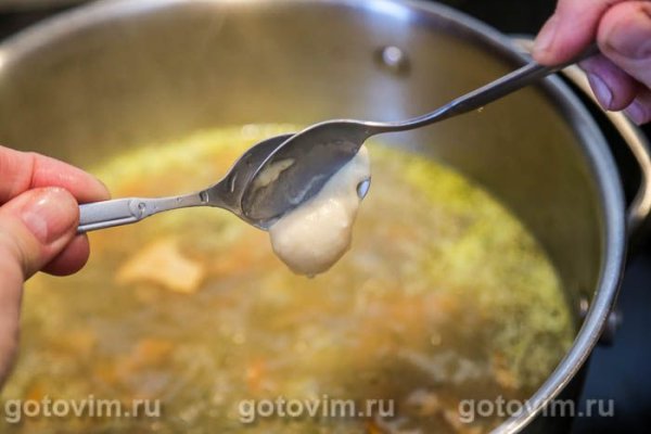 Грибной суп из лисичек с клецками
