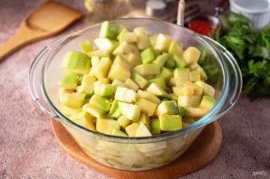 Икра кабачковая с чесноком Икра кабачковая с чесноком