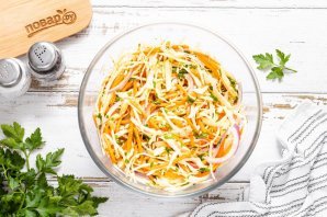 Салат из свежей капусты