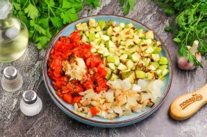 Кабачковая икра в аэрогриле