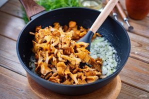 Лисички со сливками