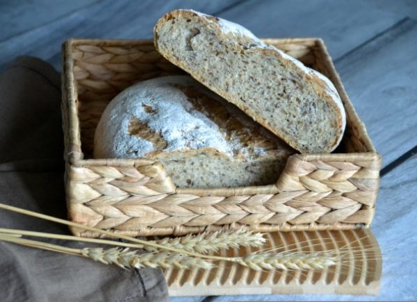 Мультизлаковый зерновой хлеб Мультизлаковый зерновой хлеб