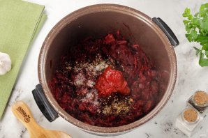 Борщ в мультиварке