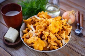 Лисички со сливками